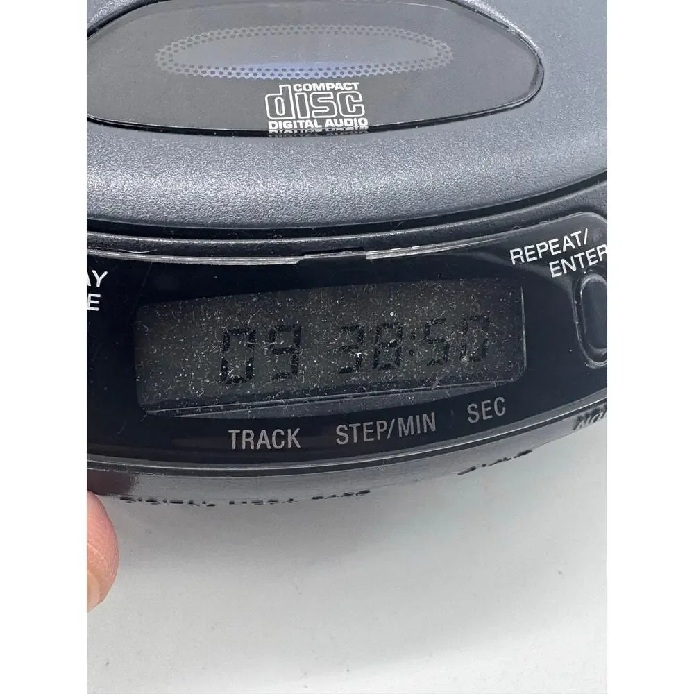 Sony Discman D-151 Digital Mega Bass Portable compact disc player - tested